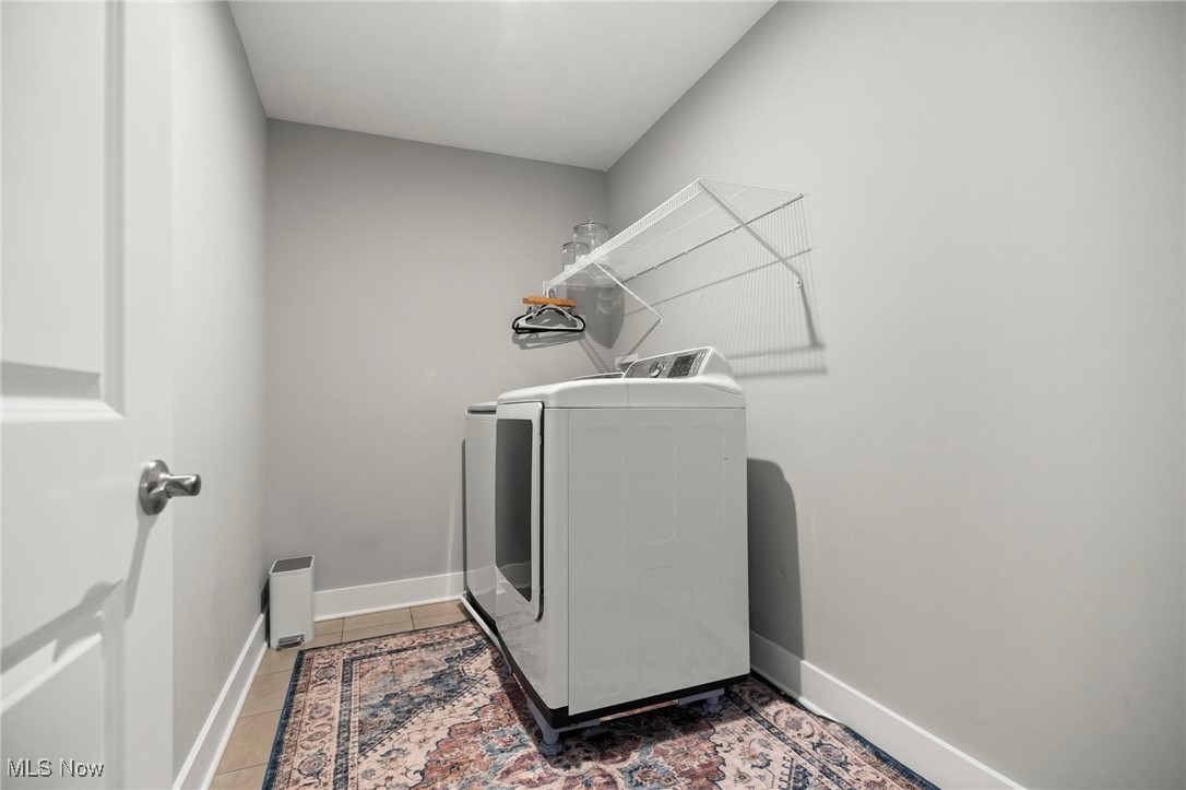 Valley City, Ohio 44280, United States, 4 Bedrooms Bedrooms, ,3 BathroomsBathrooms,Residential,Active,196382