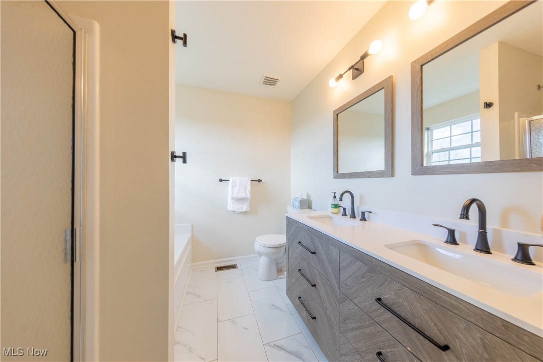 7875 Creekside Parkway, Macedonia, Ohio image 33