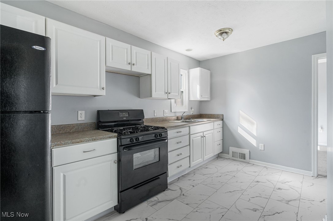 Akers Dellenberger - Residential