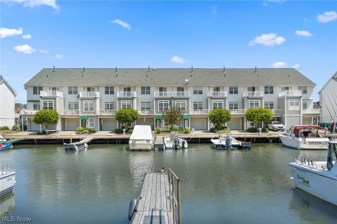 Harbor Walk - Residential