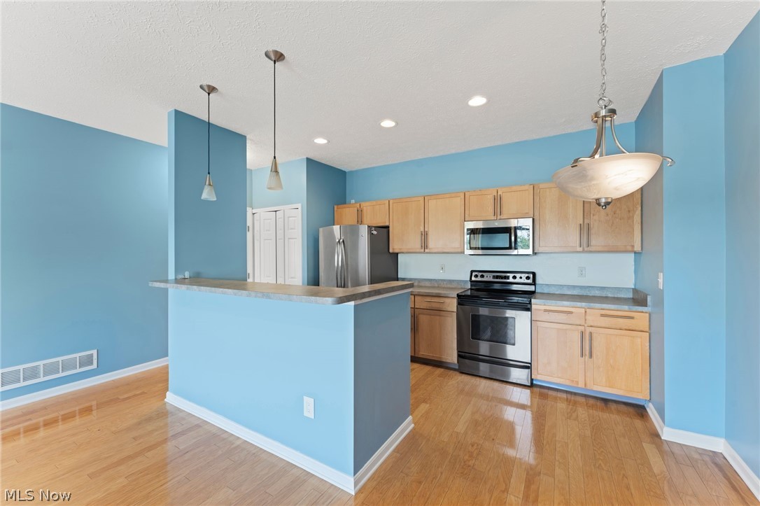 Harbor Walk - Residential