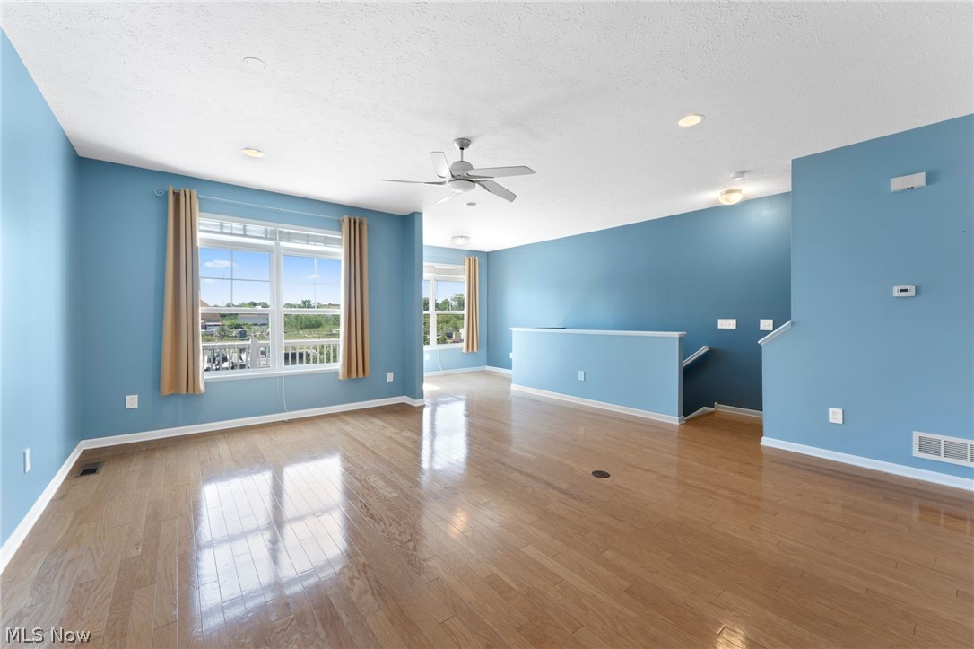 Harbor Walk - Residential