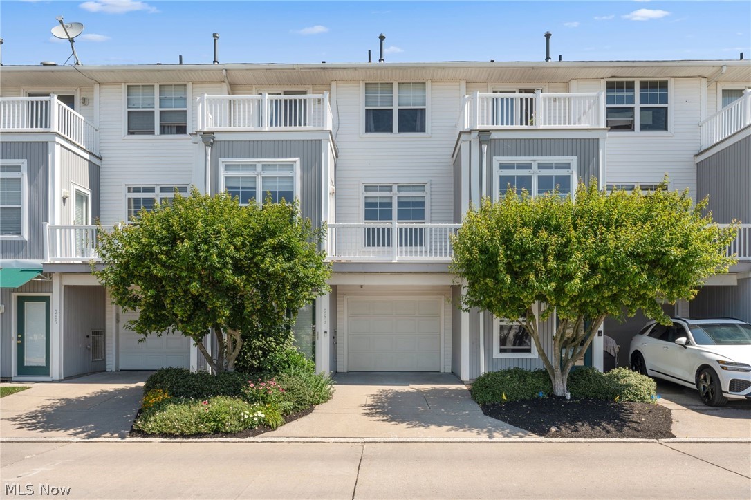 Harbor Walk - Residential