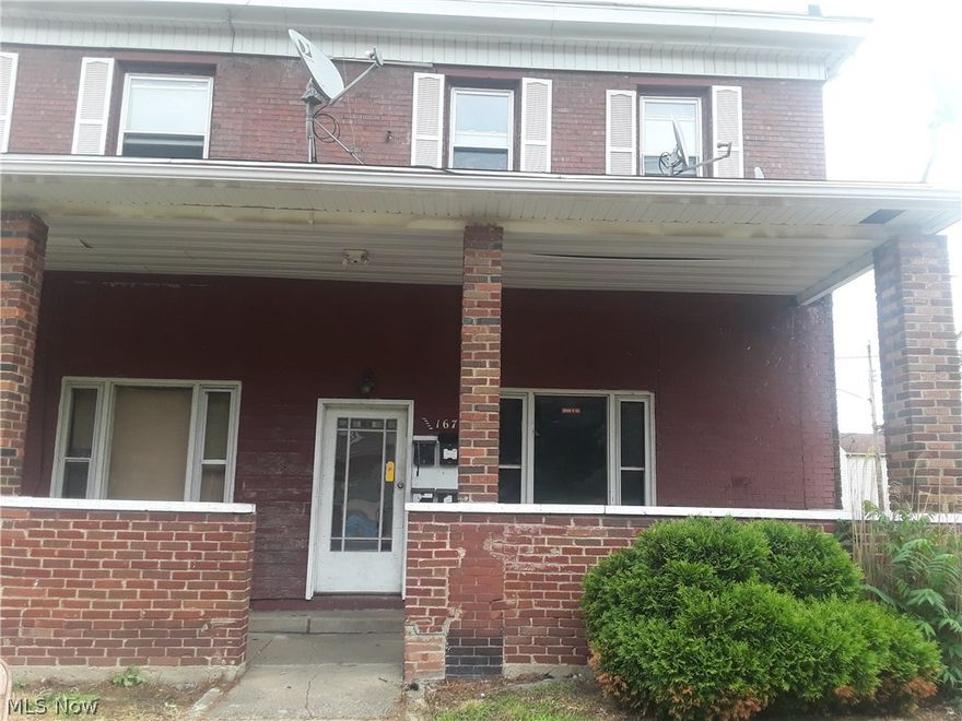 Affordable two bed apartment, rent is only $410 and resident will only be responsible for electric. The kitchen is huge, two bedrooms, and average size living area with front picture window. This apartment also has extra area for storage or pantry set up. Shared covered outdoor sitting area in front is available for the residents. Residents will have to pay an application fee and security deposit. Will work with community agencies.
