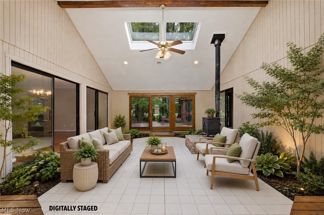 10135 Oak Branch Trail