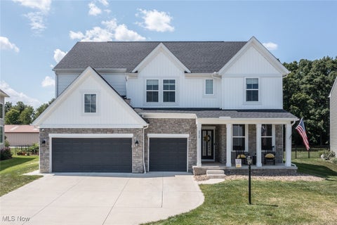 Photo for 8908 Leatherleaf Drive