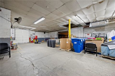 Tiny photo for 419 W Market Street, Sandusky, OH 44870 (MLS # 5189811)