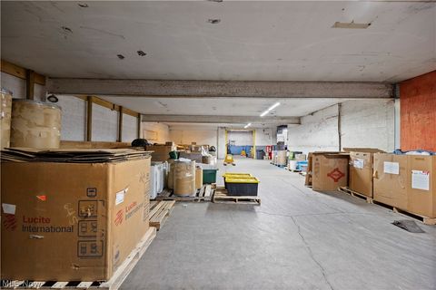 Tiny photo for 419 W Market Street, Sandusky, OH 44870 (MLS # 5189811)