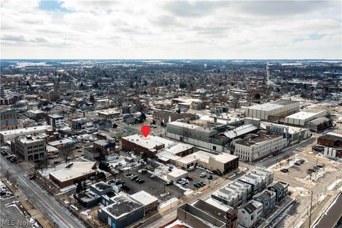 Tiny photo for 419 W Market Street, Sandusky, OH 44870 (MLS # 5189811)