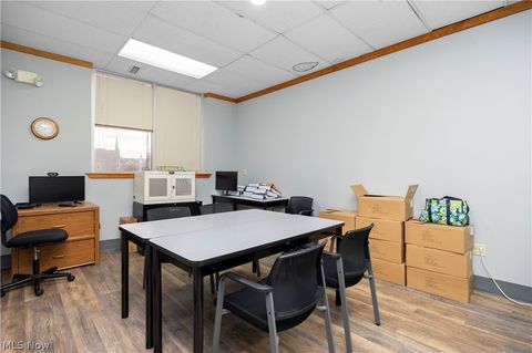 Tiny photo for 419 W Market Street, Sandusky, OH 44870 (MLS # 5189811)