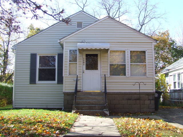 Cute little 2-bedroom Ranch with open floor plan from kitchen to dining room to living room. Enclosed front porch, full basement. All appliances stay, including washer and dryer. Newer windows. Tiny, fenced backyard. Just a few finishing touches and could be great starter home, down size, or rental. Home Warranty. See it today!