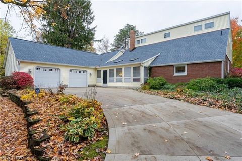 2411 55th Street NE Canton OH 44721