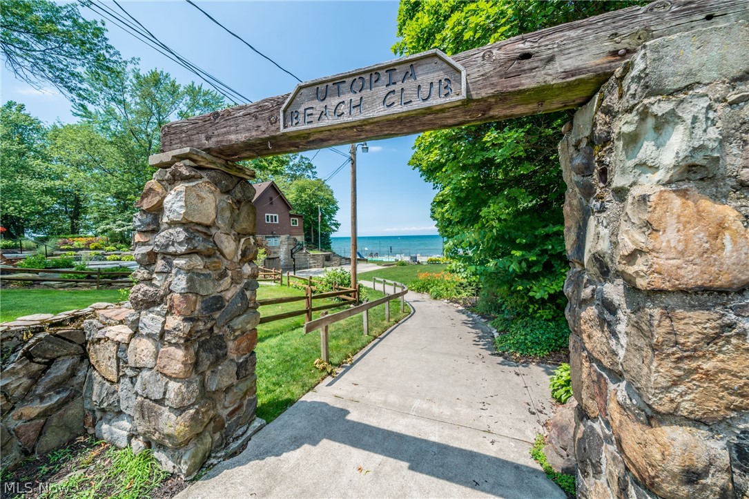 Utopia Beach - Residential