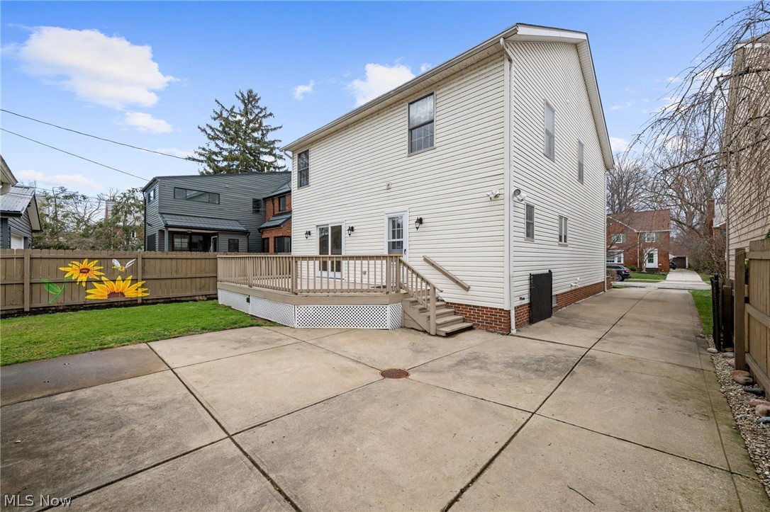 Utopia Beach - Residential