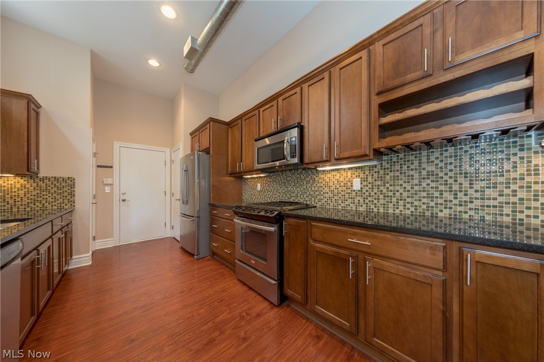 Rockport Square - Residential