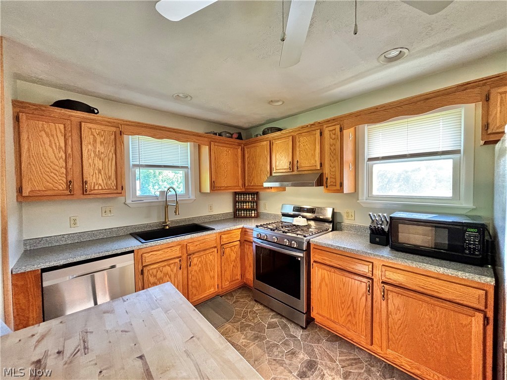 104 Woodcrest Lane