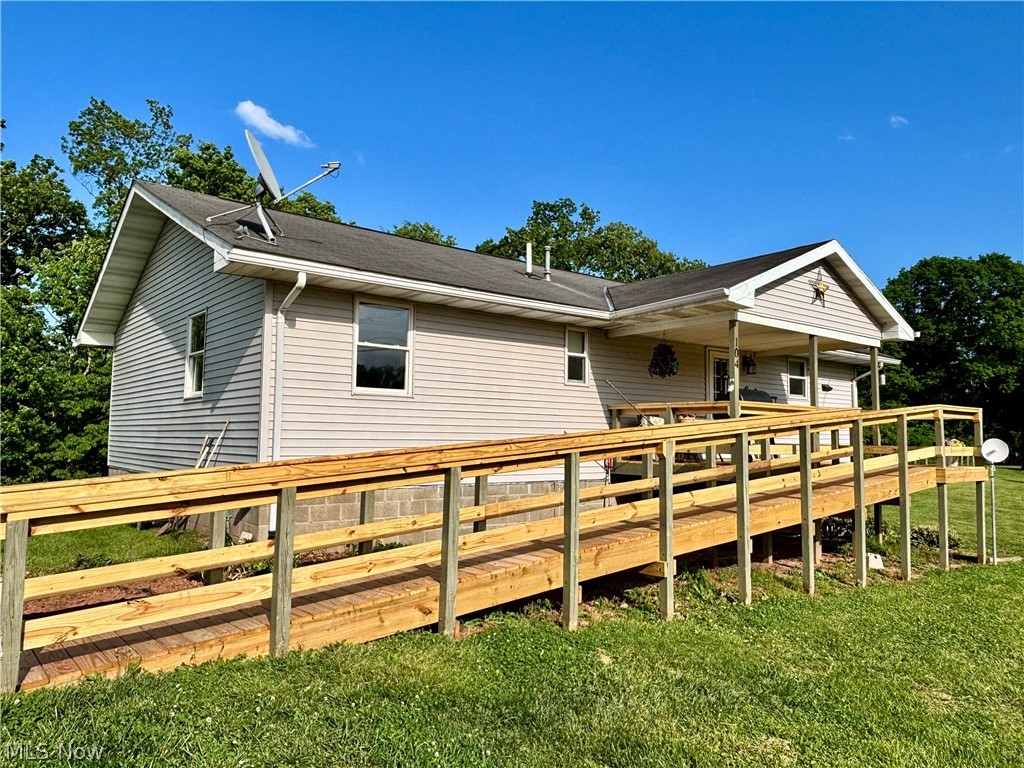 104 Woodcrest Lane