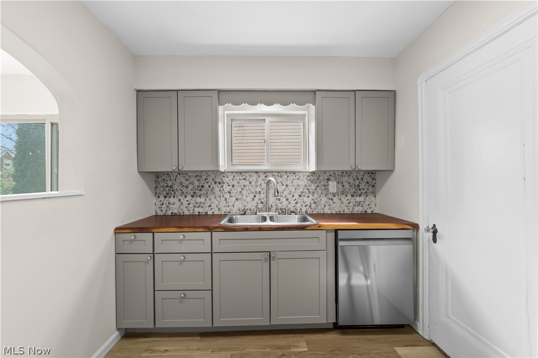 H A Stahl Properties Cos Ridg - Residential