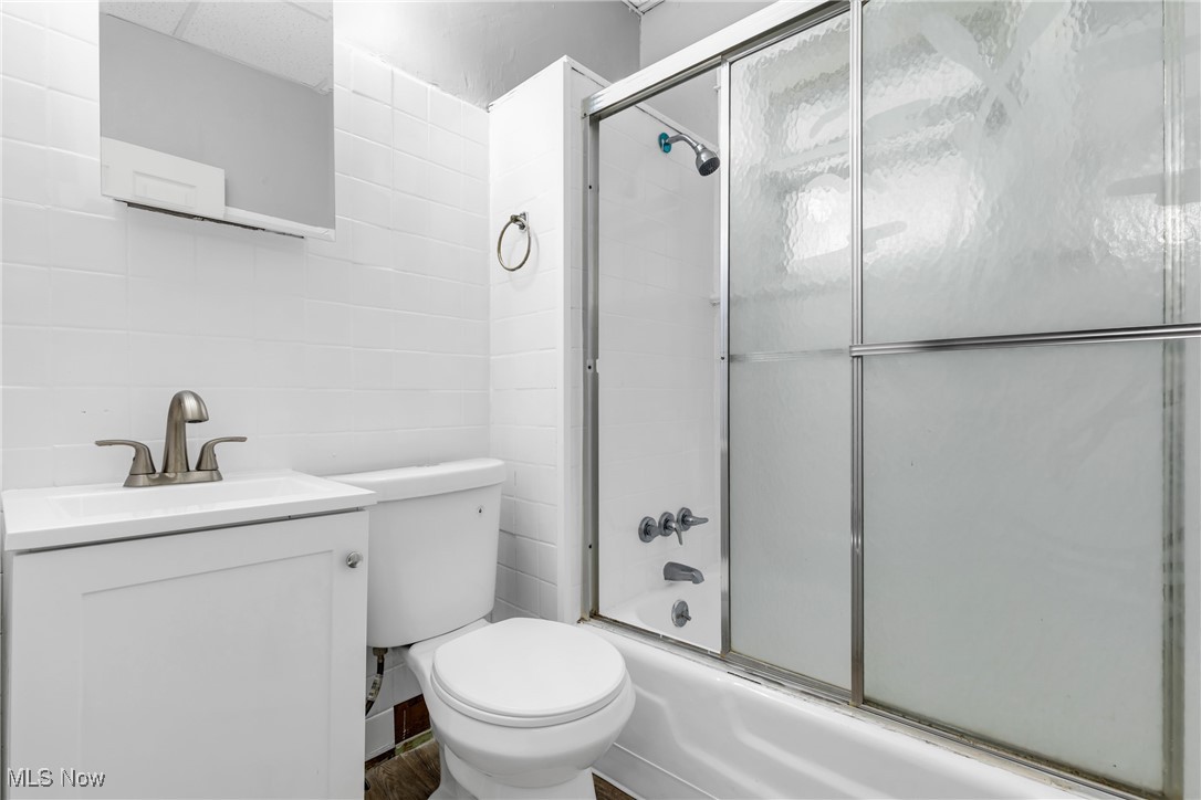 L J Hostetters - Residential Income