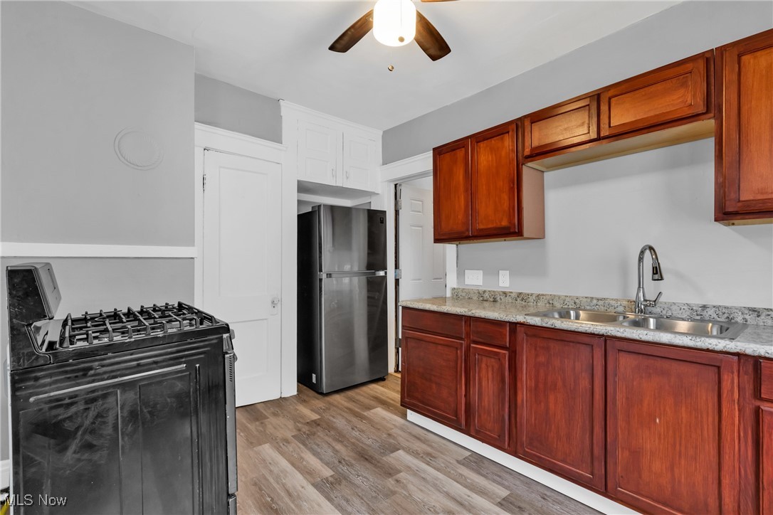 L J Hostetters - Residential Income