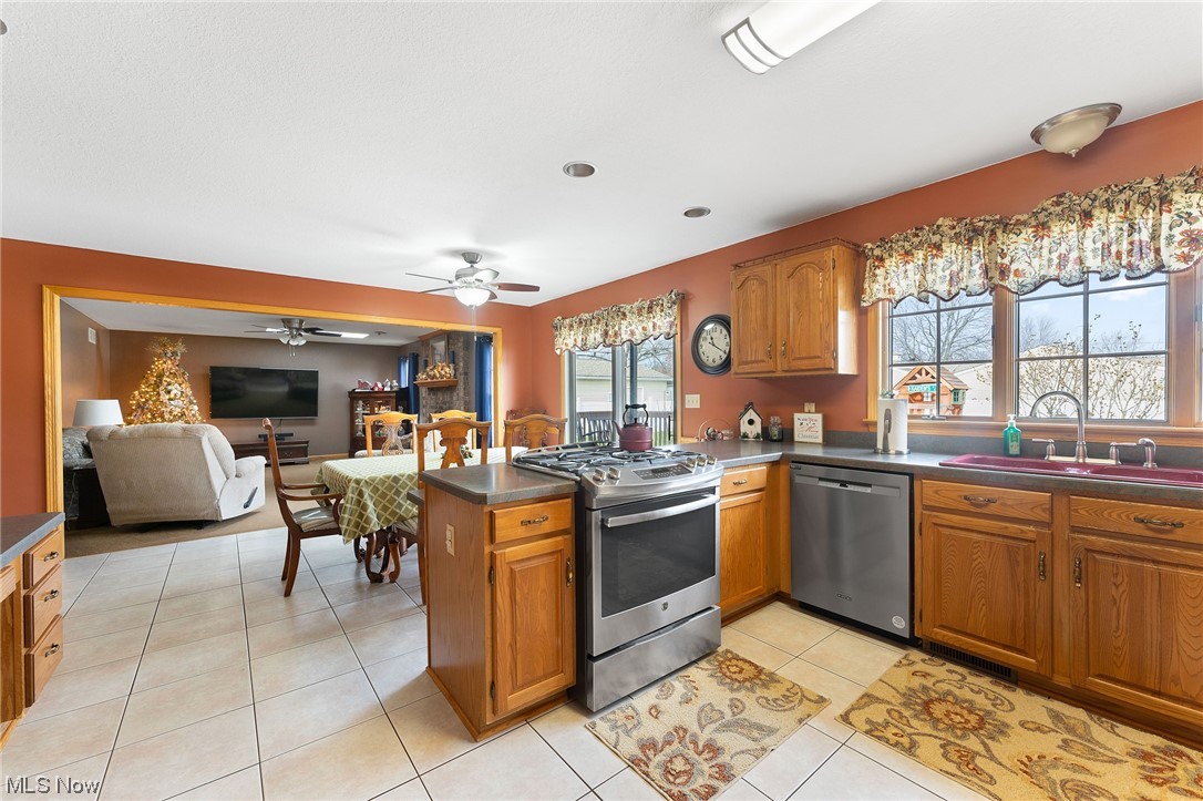 Lexington Place - Residential