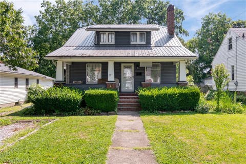 Homes For Sale - 223 Hawk Avenue<br/> Akron, OH 44312