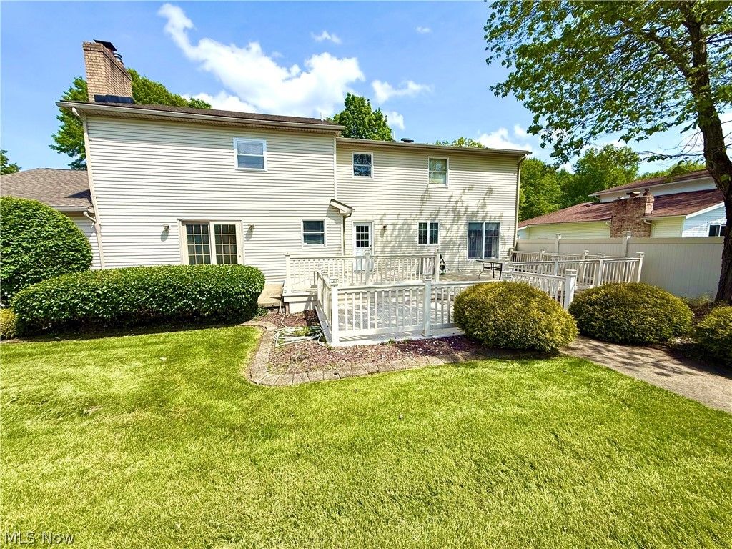 Photo of 5520 Sharon Drive, Youngstown, OH 44512 (MLS # 5211188)