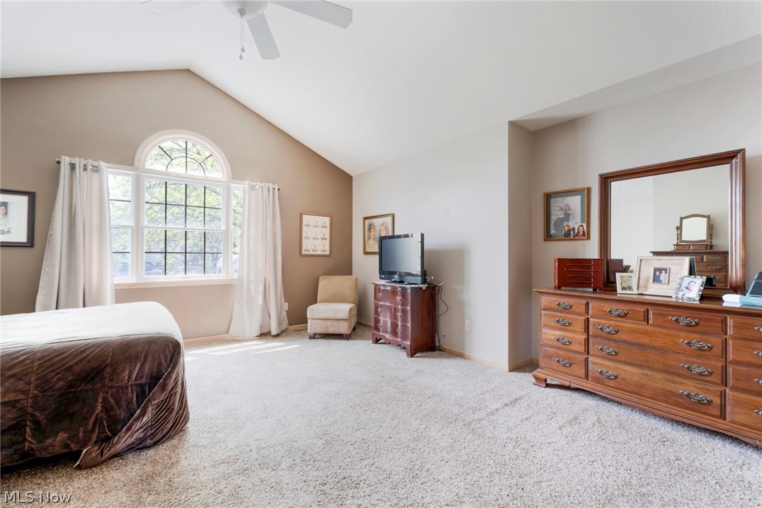 Olde Stone Crossing Condo - Residential