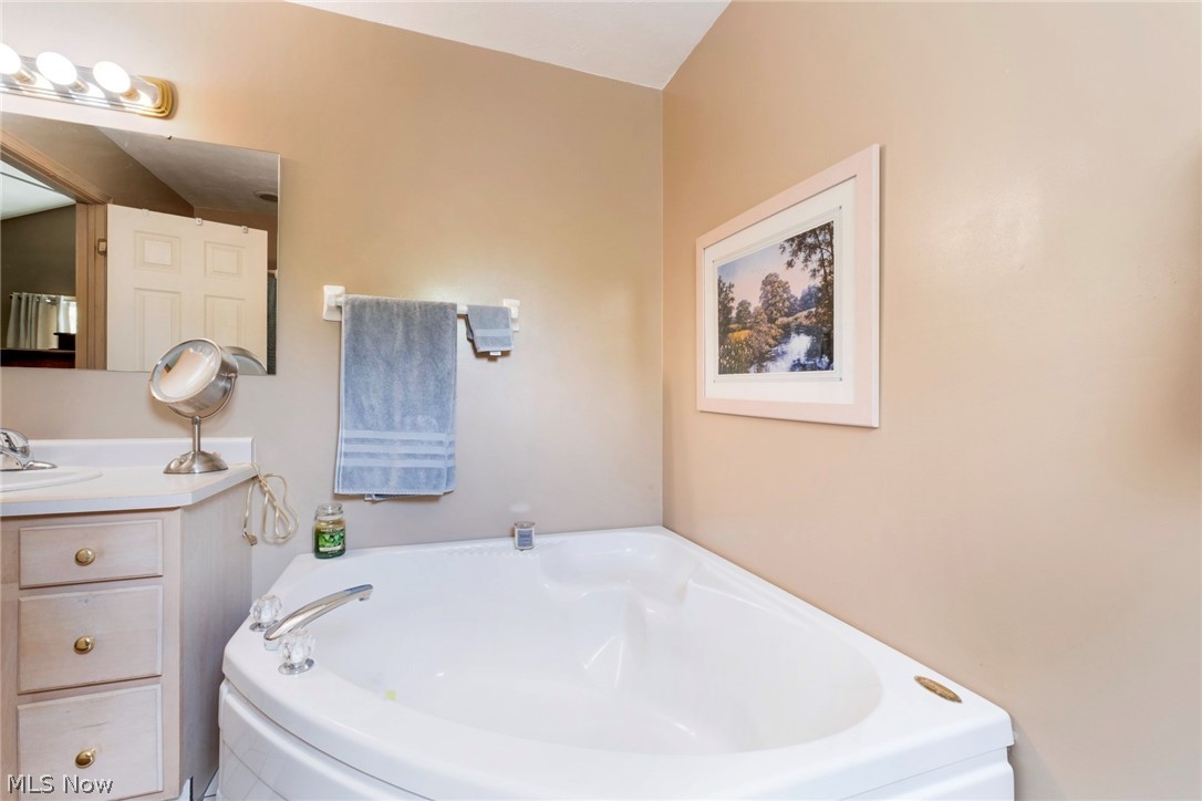 Olde Stone Crossing Condo - Residential