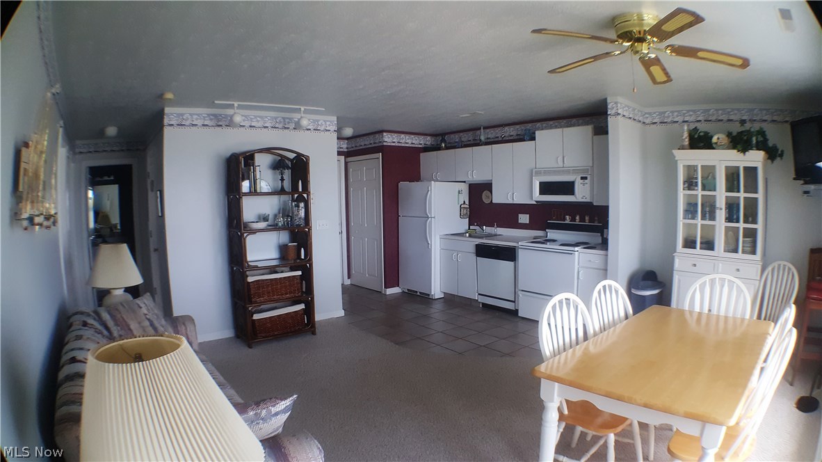 Saybrook Beach Club - Residential