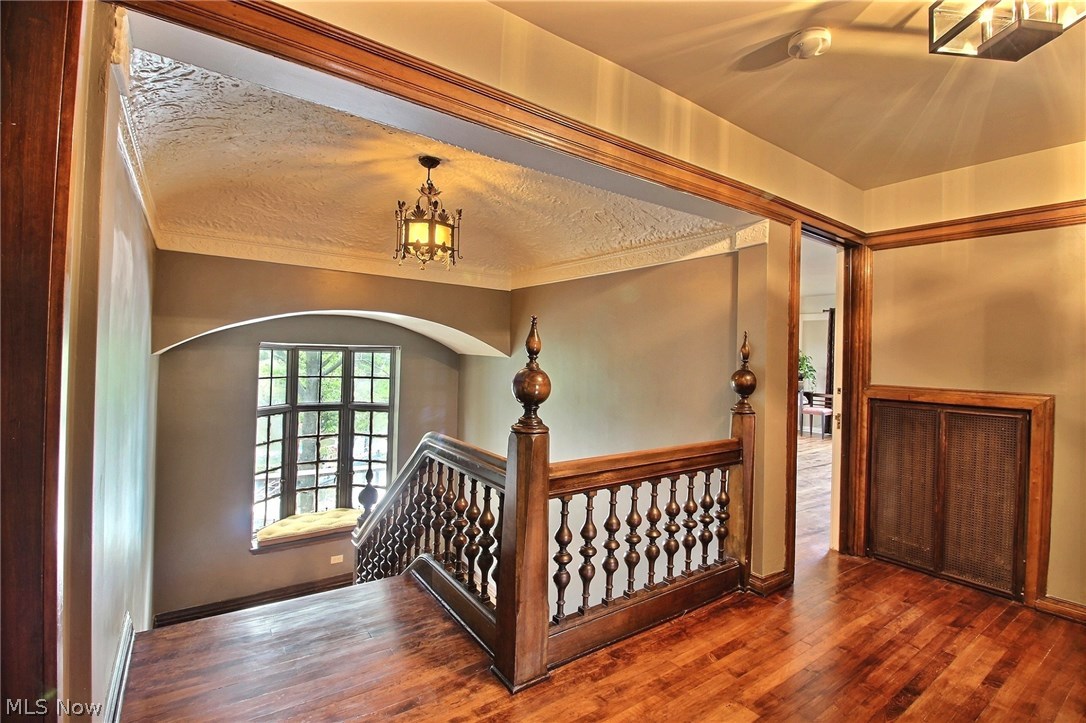 South Shaker Lakes Sub/O P & M J - Residential