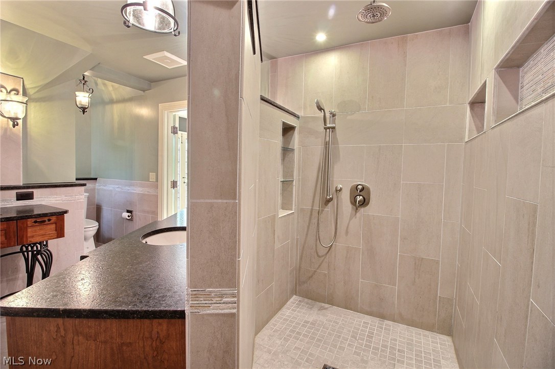 South Shaker Lakes Sub/O P & M J - Residential