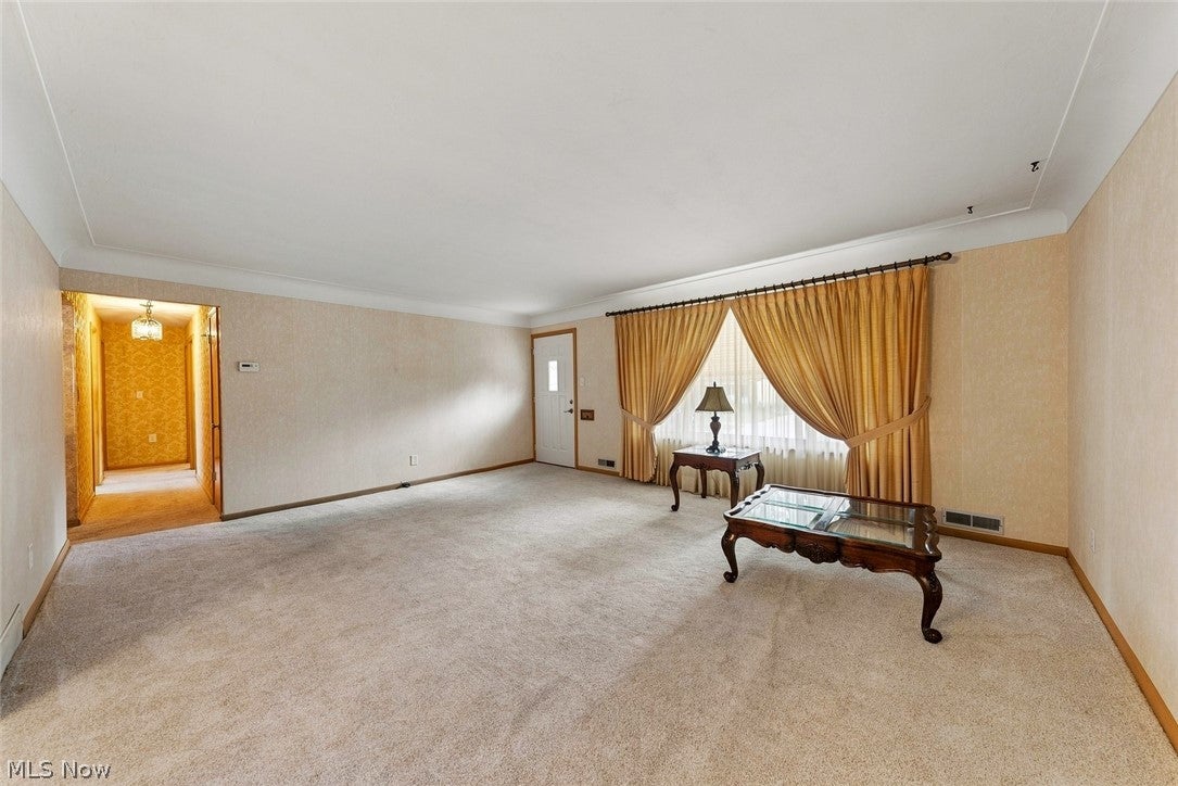 6230 Beverly Drive
