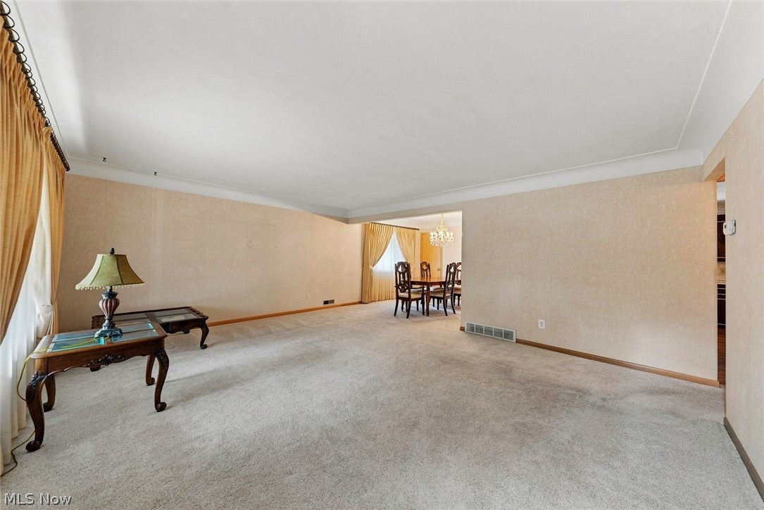 6230 Beverly Drive