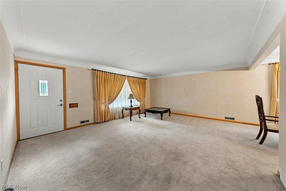 6230 Beverly Drive