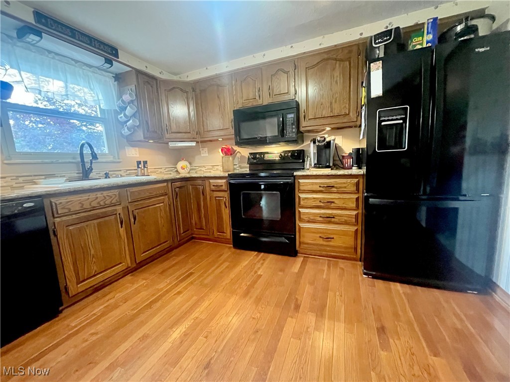 251 Greenbrier Avenue, Williamstown, West Virginia image 10