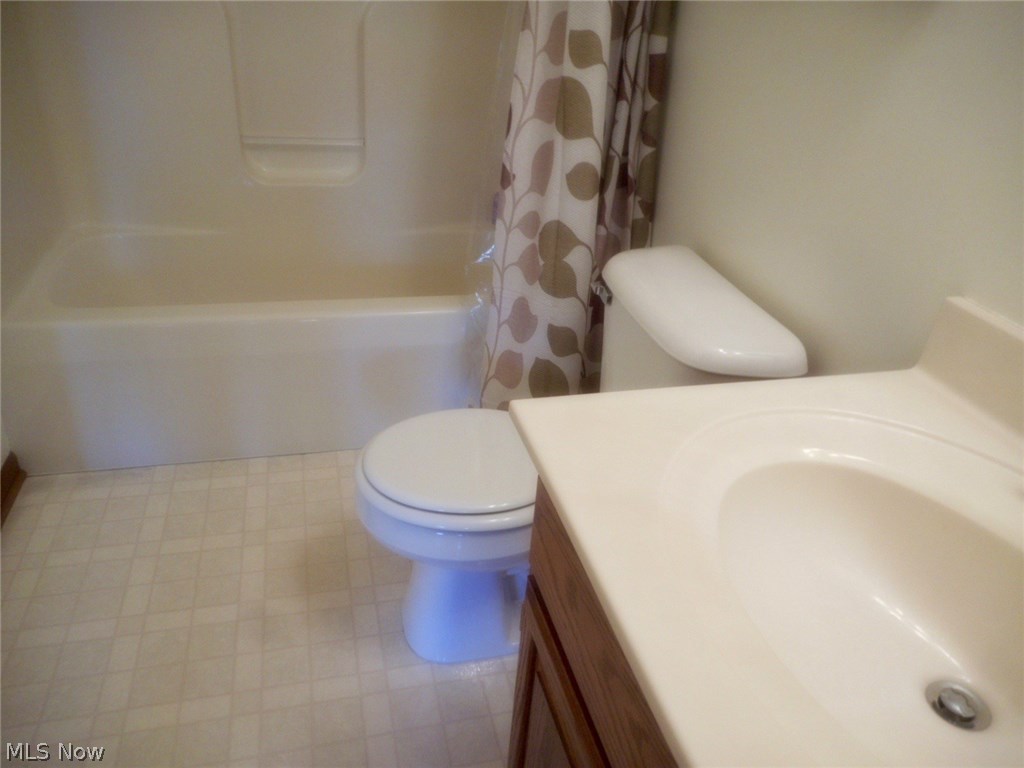 Kingsbury Trace - Residential