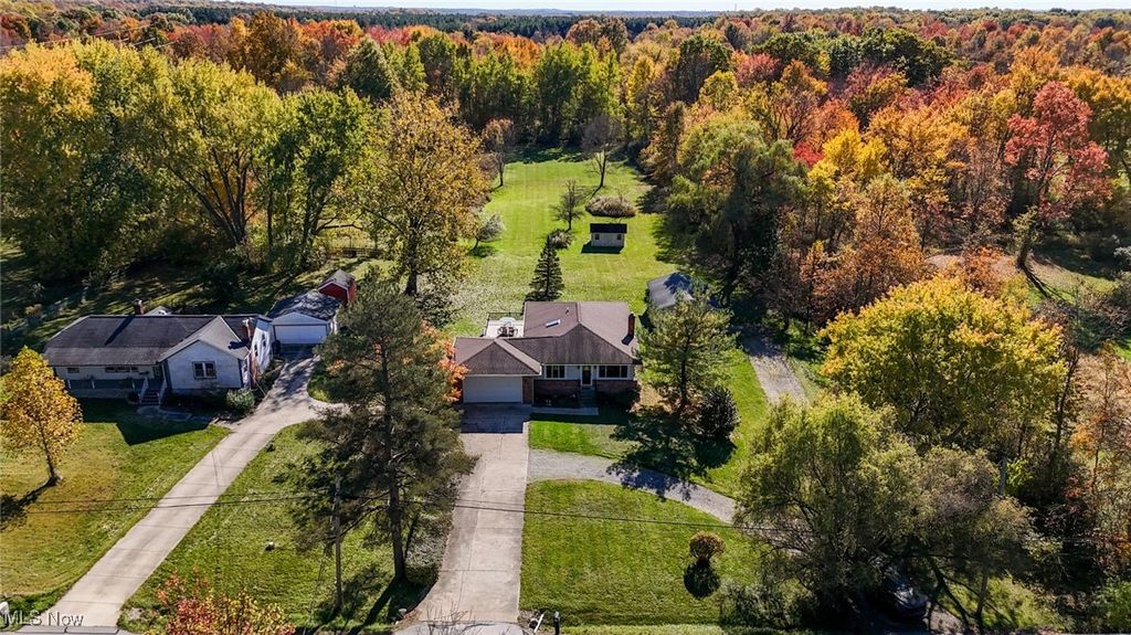 Photo of 1178 Twinsburg Road E, Macedonia, OH 44056 (MLS # 5167924)