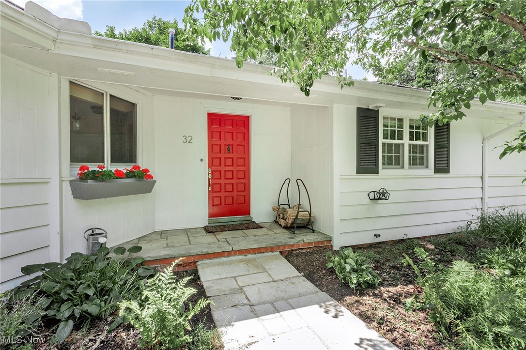 32 Lyndale Drive
