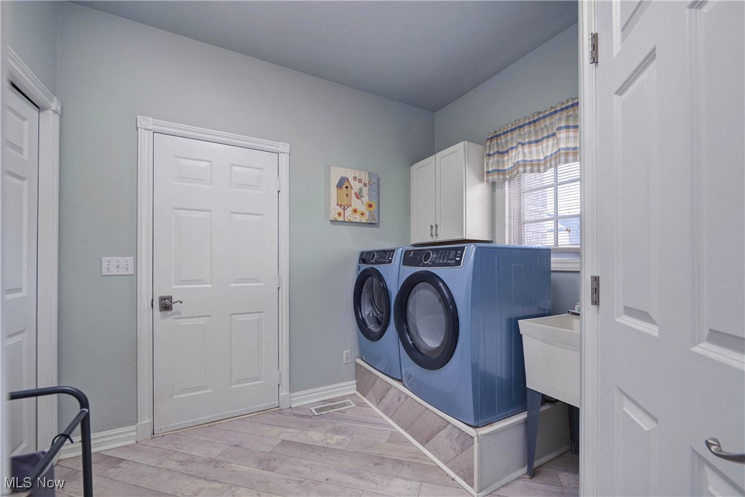 Mariners Cove Condo - Residential