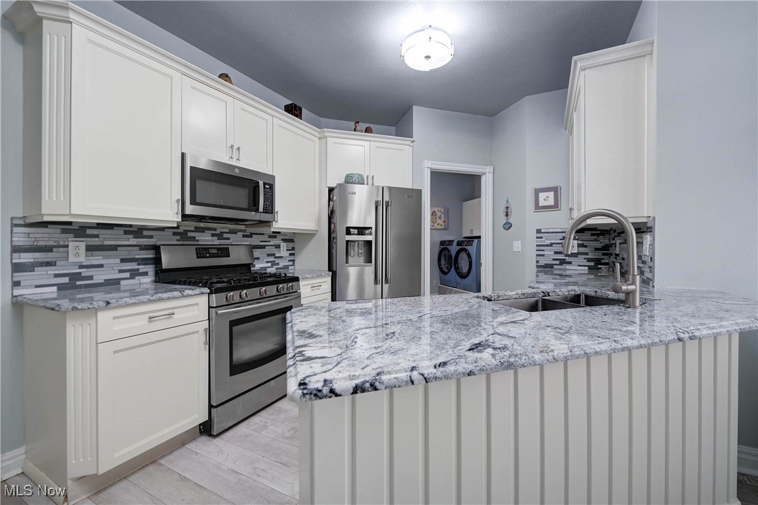 Mariners Cove Condo - Residential