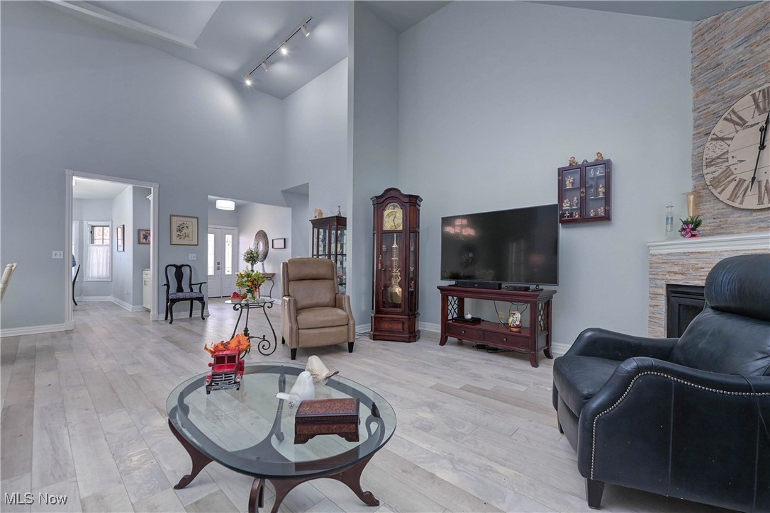 Mariners Cove Condo - Residential