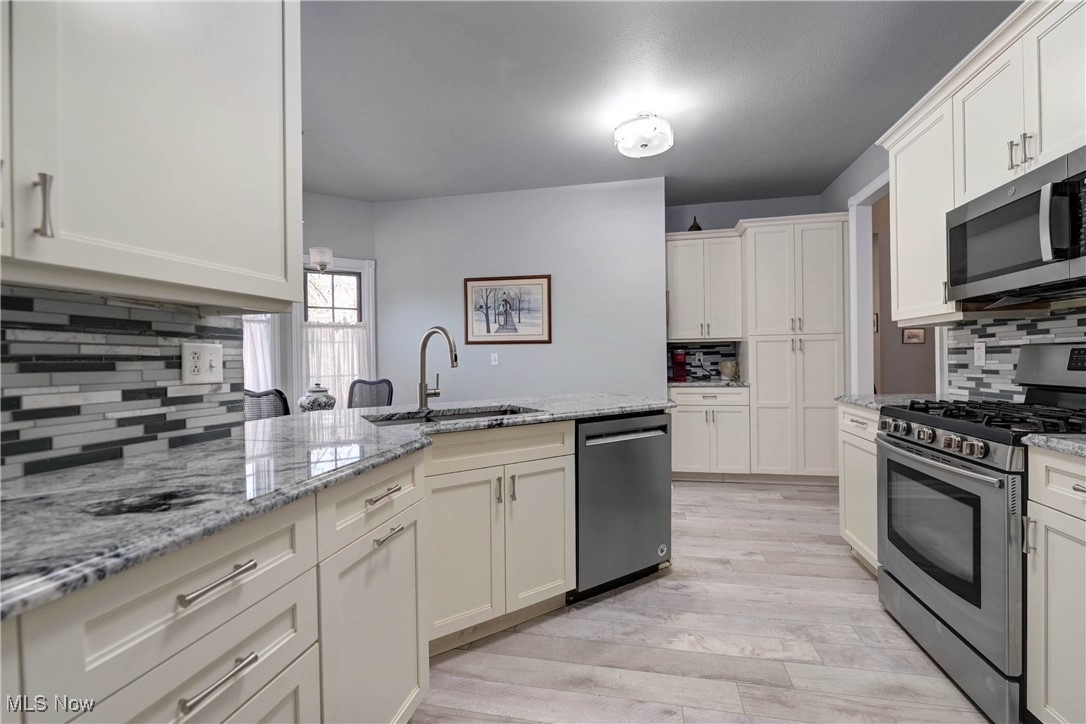 Mariners Cove Condo - Residential