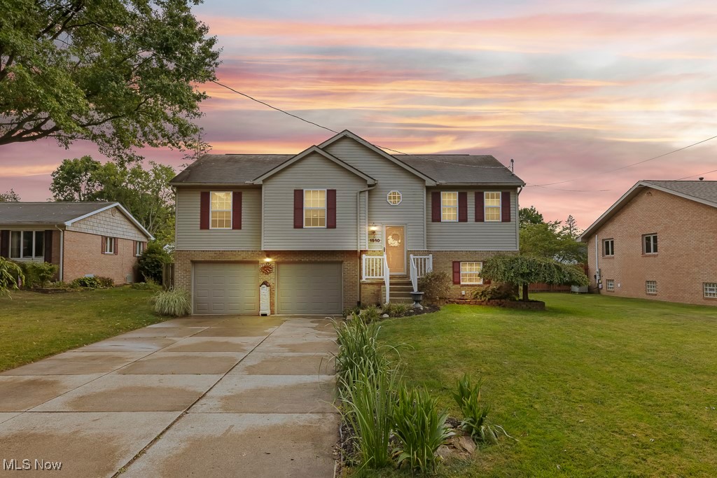 View Louisville, OH 44641 house