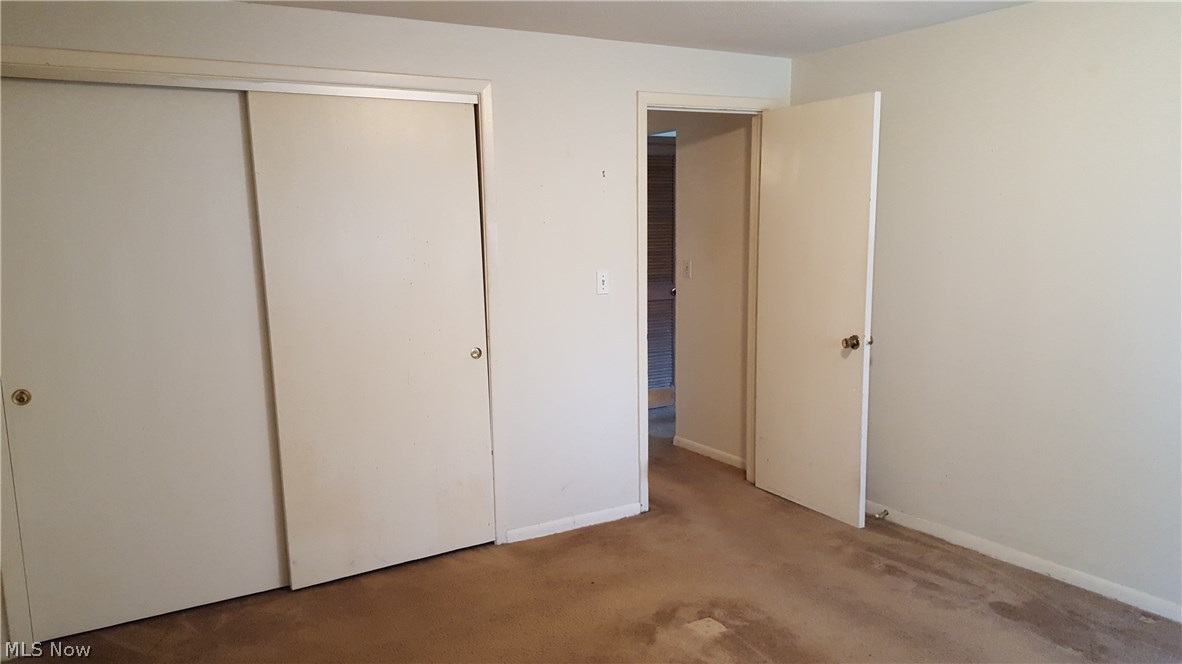 Golden Oaks Condo - Residential