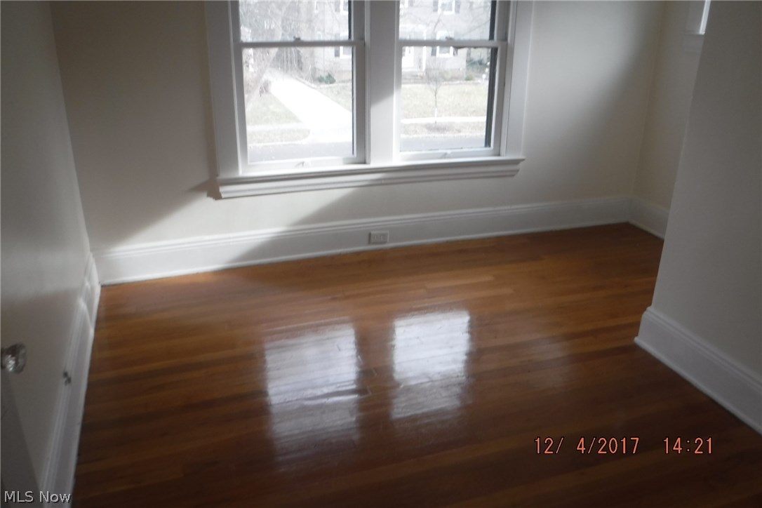 Shaker Lakes - Residential