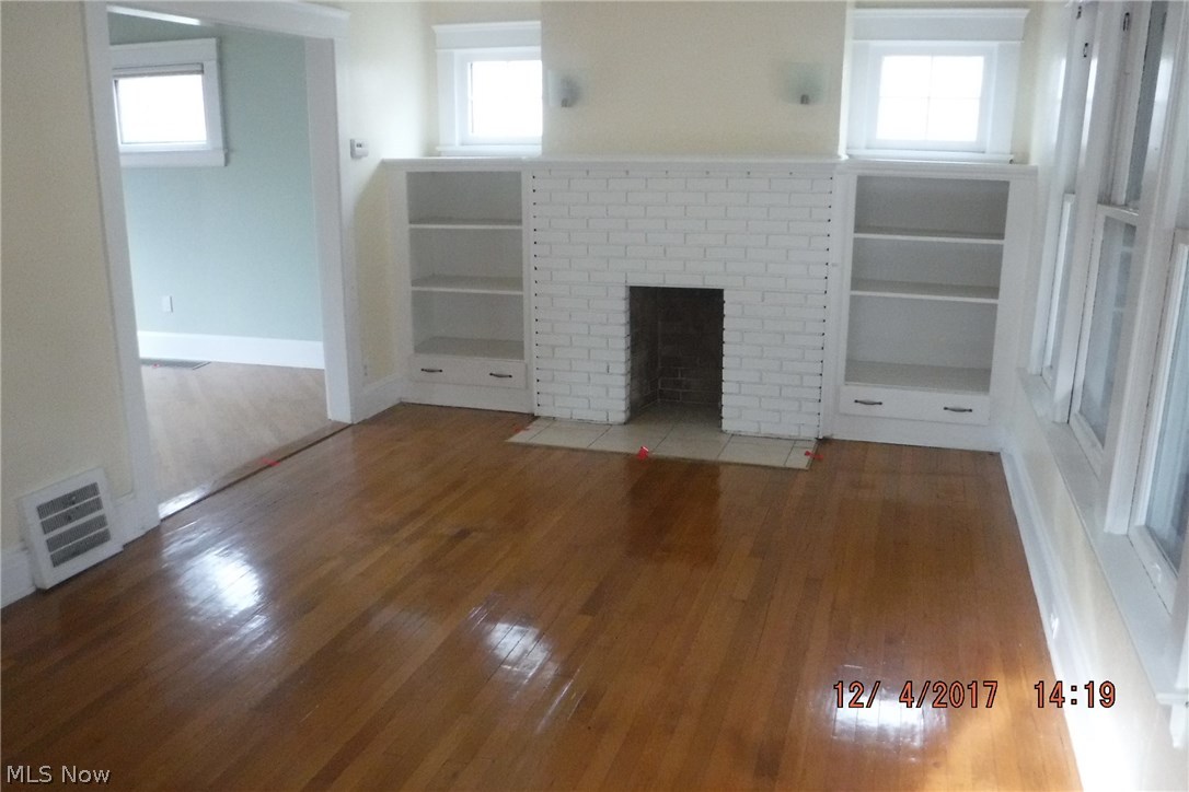 Shaker Lakes - Residential