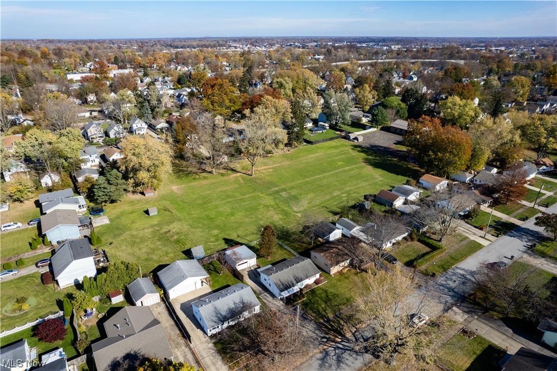 Oakwood Park 01 - Residential