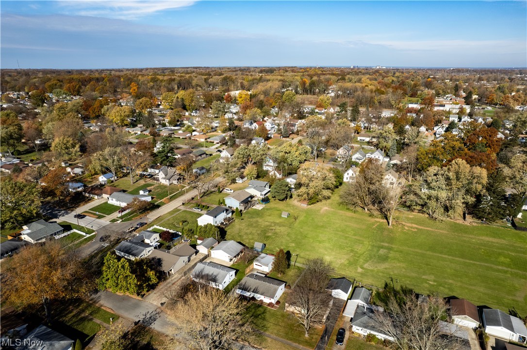 Oakwood Park 01 - Residential