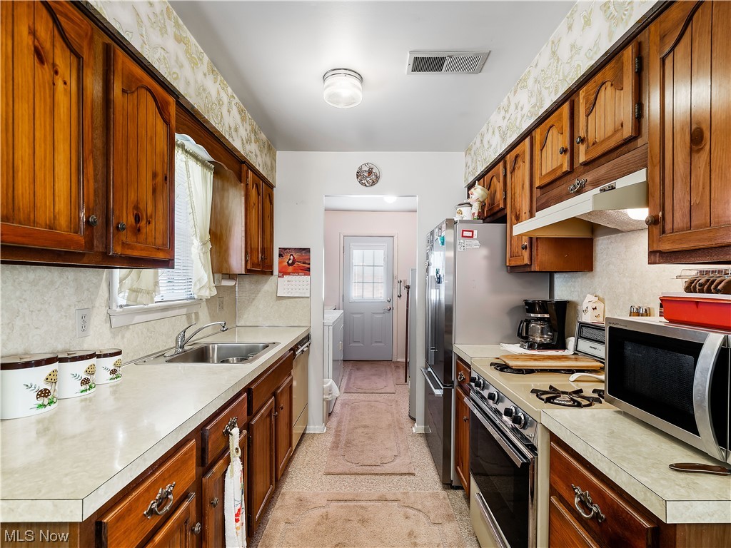 Oakwood Park 01 - Residential